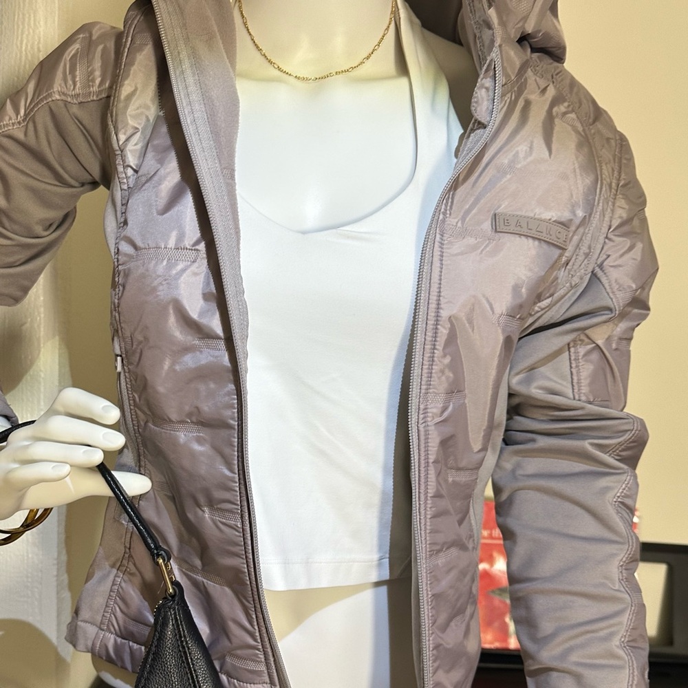 Balance Athletica Women's Taupe Puffer Jacket